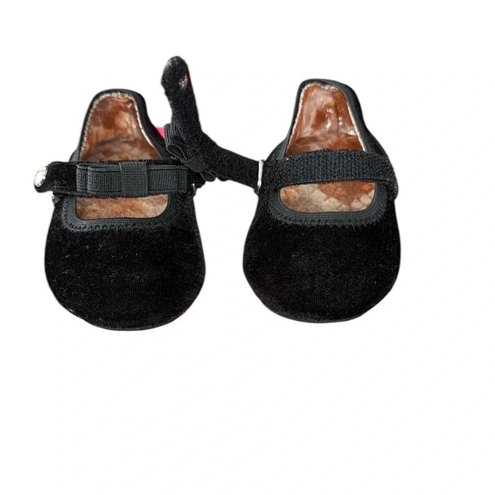 Stuart Weitzman My First Weitzmans Baby Pali Velvet Strap Size 3